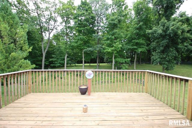 143 ELMRIDGE Circle, East Peoria, IL 61611