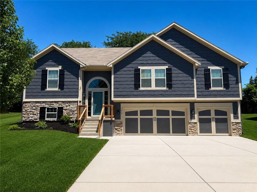 412 Duncan Drive, Liberty, MO 64068