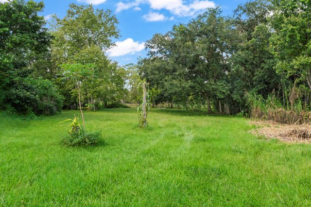 5710 E Tangerine Lane, Okeechobee, FL 34972