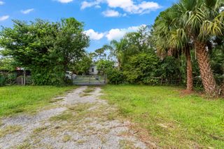 5710 E Tangerine Lane, Okeechobee, FL 34972