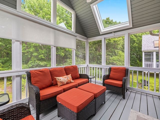 126 Audubon Dr 126, Acton, MA 01720
