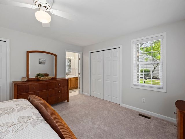 126 Audubon Dr 126, Acton, MA 01720