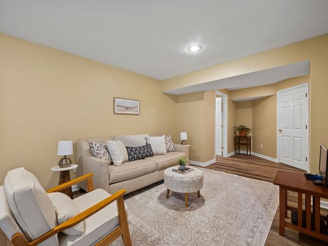 126 Audubon Dr 126, Acton, MA 01720