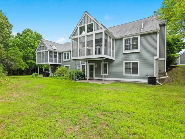 126 Audubon Dr 126, Acton, MA 01720