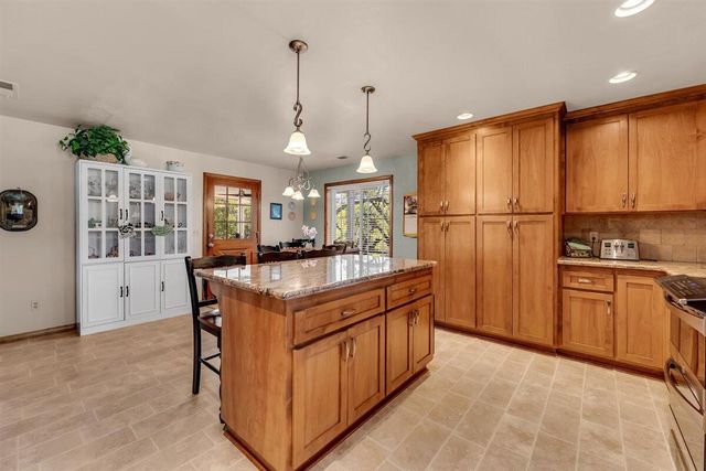 14965 Oak Knoll Drive, Red Bluff, CA 96080