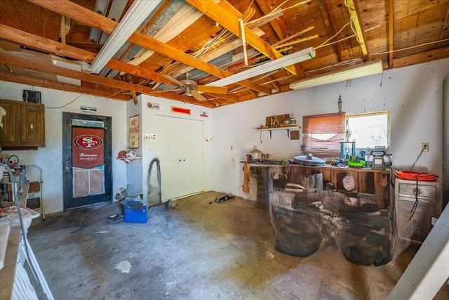 14965 Oak Knoll Drive, Red Bluff, CA 96080