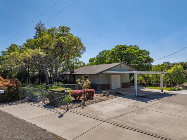 14965 Oak Knoll Drive, Red Bluff, CA 96080