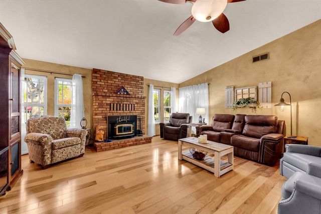 14965 Oak Knoll Drive, Red Bluff, CA 96080