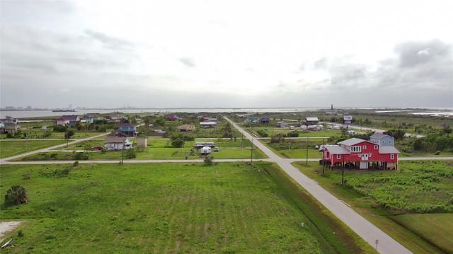 1801 Anderson Avenue, Port Bolivar, TX 77650