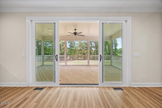 90 Lane Farms Way, Holly Springs, NC 27540