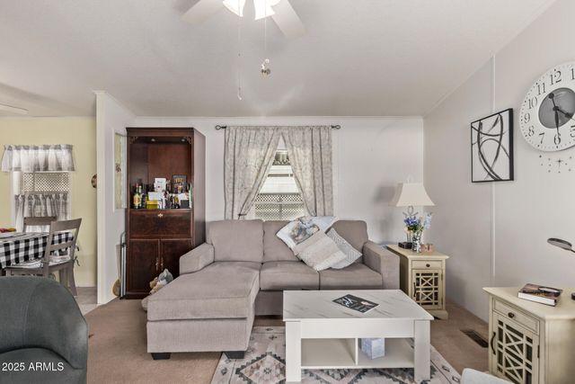 450 W SUNWEST Drive 156, Casa Grande, AZ 85122