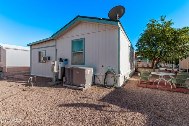 450 W SUNWEST Drive 156, Casa Grande, AZ 85122