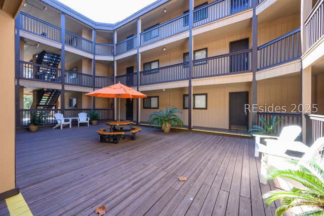 40 Folly Field Rd Apt C7, Hilton Head Island, SC 29928