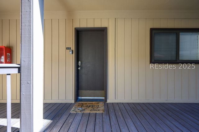 40 Folly Field Rd Apt C7, Hilton Head Island, SC 29928