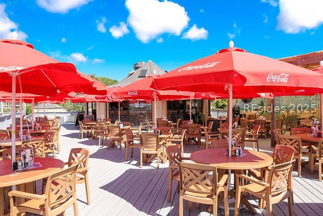 40 Folly Field Rd Apt C7, Hilton Head Island, SC 29928