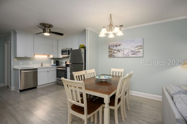 40 Folly Field Rd Apt C7, Hilton Head Island, SC 29928