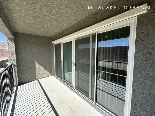 2755 Atomic Tangerine Way 4, Las Vegas, NV 89183