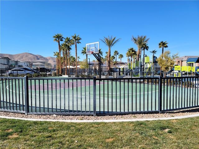 2755 Atomic Tangerine Way 4, Las Vegas, NV 89183