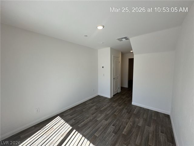 2755 Atomic Tangerine Way 4, Las Vegas, NV 89183