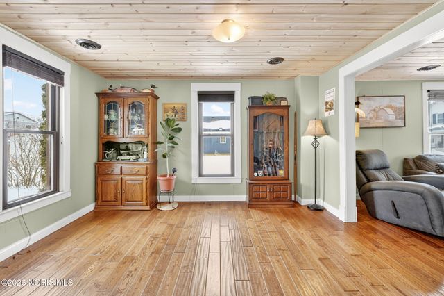 330 Fifth Street, Clay Center, OH 43408