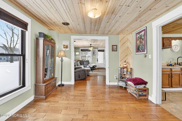 330 Fifth Street, Clay Center, OH 43408