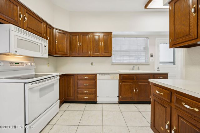 1228 EDGEWOOD Avenue S, Jacksonville, FL 32205