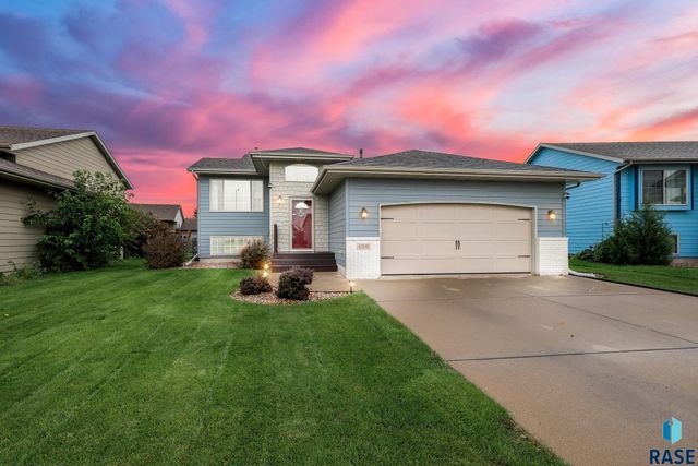 4700 S Grinnell Ave Avenue, Sioux Falls, SD 57106