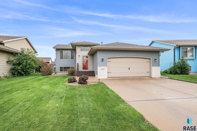 4700 S Grinnell Ave Avenue, Sioux Falls, SD 57106