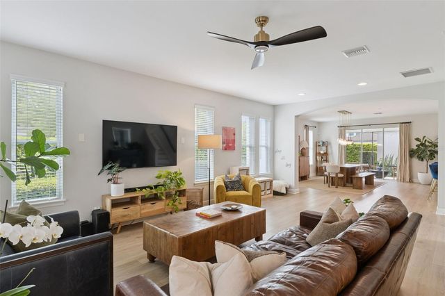 7271 SUNNY MEADOW ALY, Windermere, FL 34786