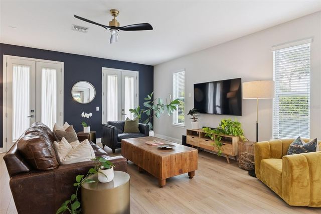 7271 SUNNY MEADOW ALY, Windermere, FL 34786