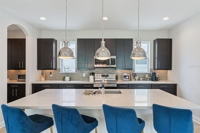 7271 SUNNY MEADOW ALY, Windermere, FL 34786