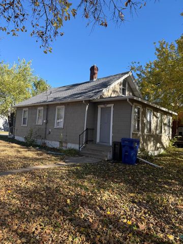 496 Maryland Avenue W, Saint Paul, MN 55117