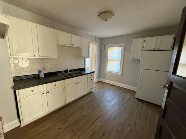 496 Maryland Avenue W, Saint Paul, MN 55117