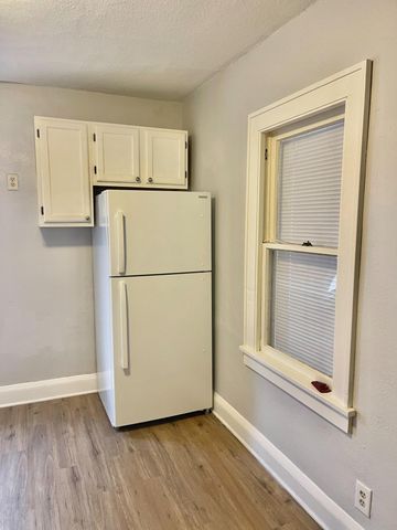 496 Maryland Avenue W, Saint Paul, MN 55117