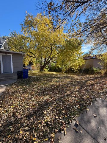 496 Maryland Avenue W, Saint Paul, MN 55117