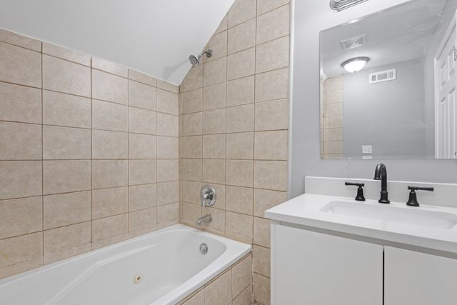 234 S 12th Avenue, Maywood, IL 60153