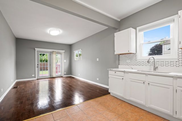 234 S 12th Avenue, Maywood, IL 60153