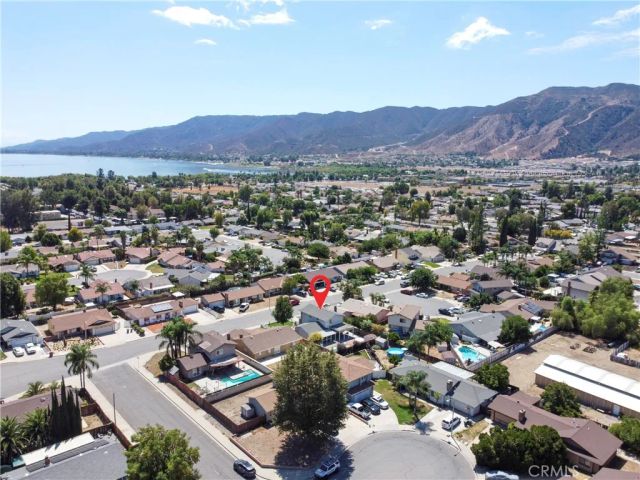 949 Dolly Drive, Lake Elsinore, CA 92530