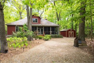 18774 Oldfield Rd, New Buffalo, MI 49117