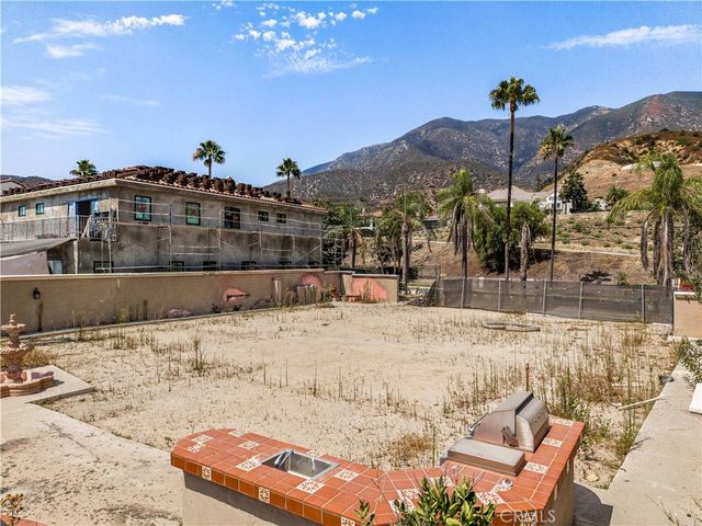 3873 Lilac Canyon Ln, Altadena, CA 91001