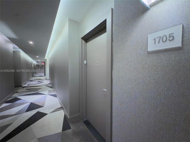 17111 Biscayne Boulevard 1705, North Miami Beach, FL 33160
