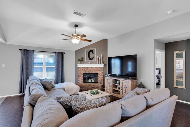 414 Mountain Peak Bend, Midlothian, TX 76065