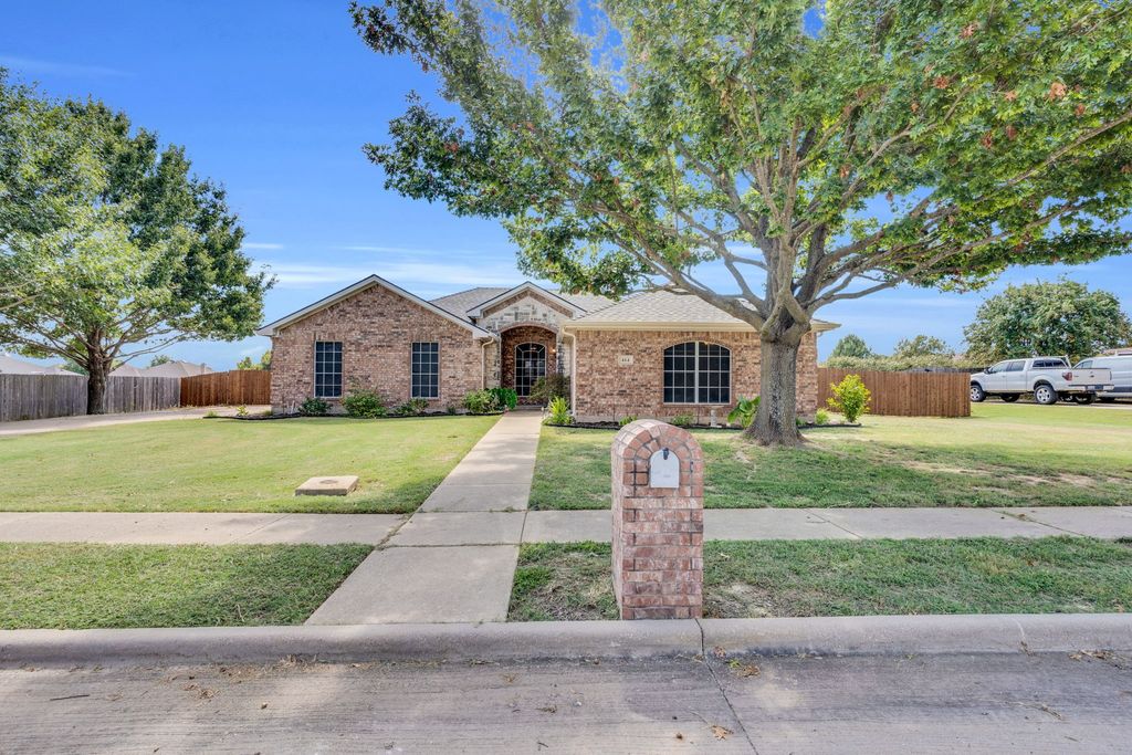 414 Mountain Peak Bend, Midlothian, TX 76065