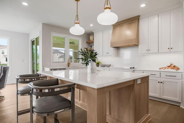 17624 High Street, Overland Park, KS 66085