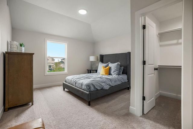 17624 High Street, Overland Park, KS 66085
