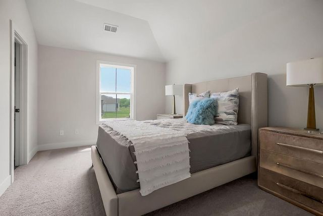 17624 High Street, Overland Park, KS 66085