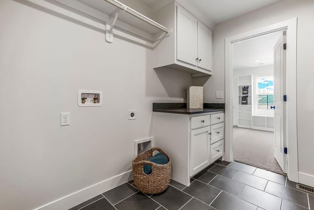 17624 High Street, Overland Park, KS 66085