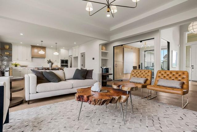 17624 High Street, Overland Park, KS 66085