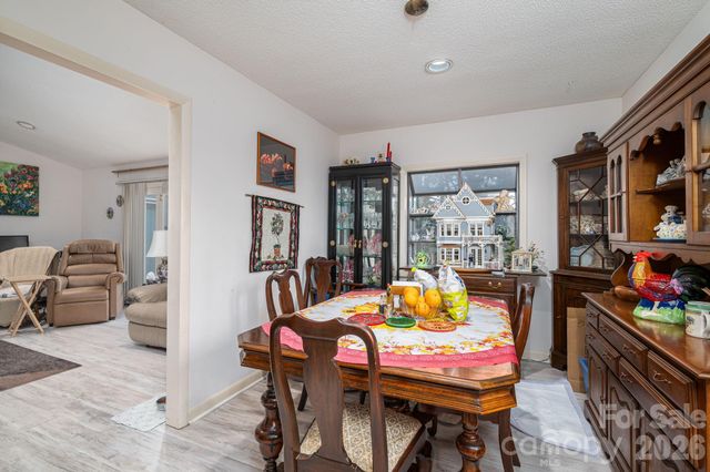 2805 Patio Lane, Gastonia, NC 28056