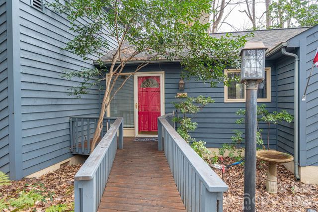 2805 Patio Lane, Gastonia, NC 28056